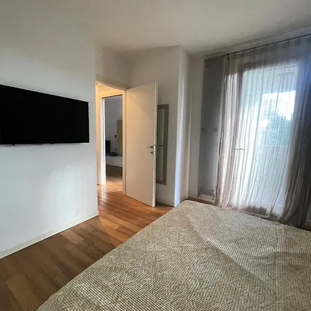 Lo Zodiaco Cozy In Apartman