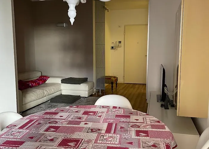 Lo Zodiaco Cozy In Apartment Oderzo